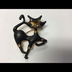 New black gold cat pin brooch